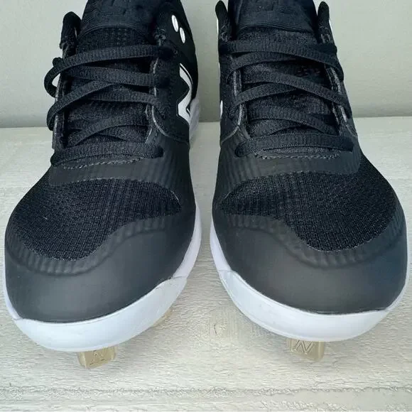 NWOT New Balance Fresh Foam Velo V3 Softball Cleats Women Size 6 - Picture 5 of 12